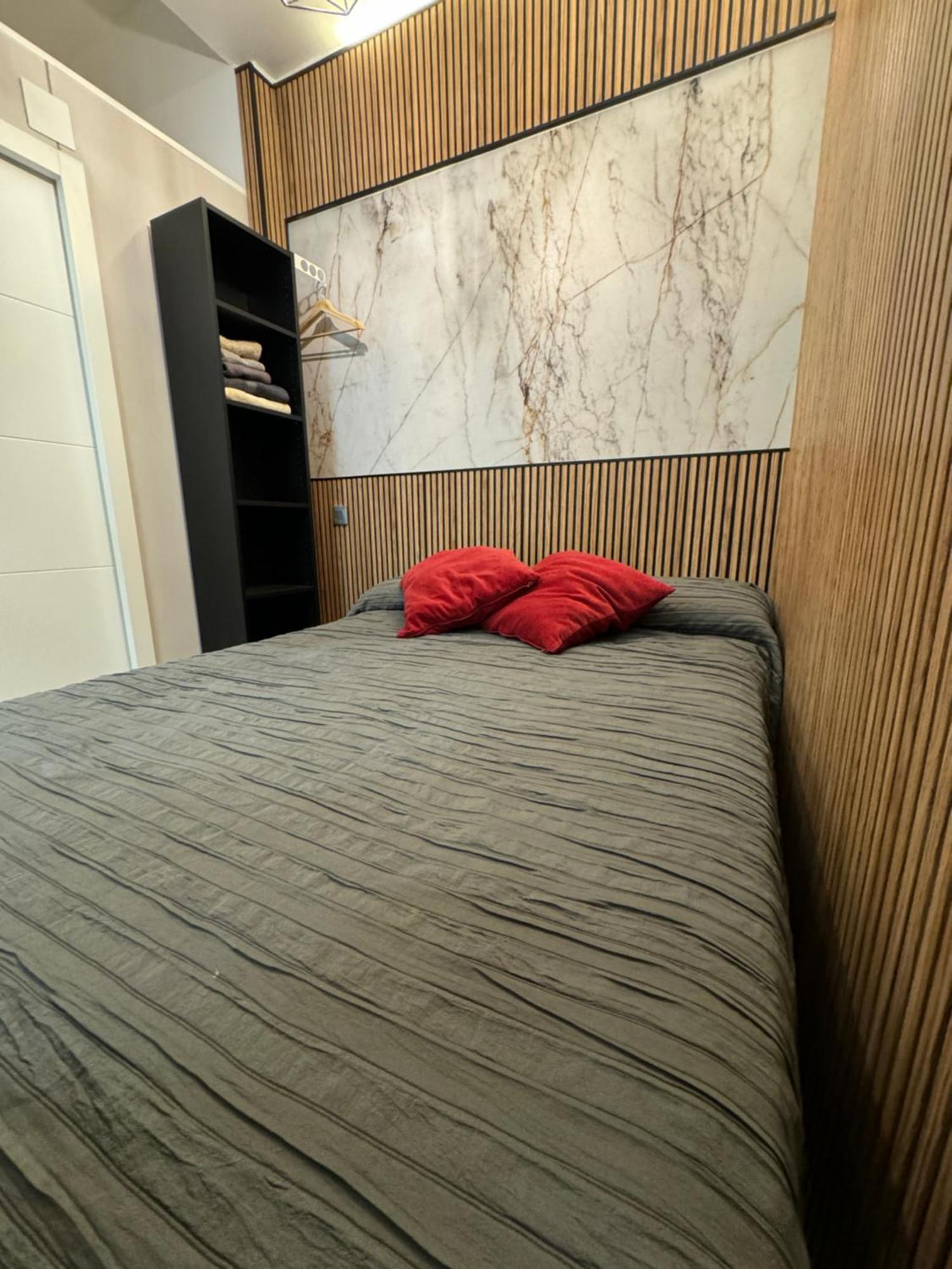 Vistalegre! Pequeno Y Fantastico Loft Cerca Del Metro Apartment Madrid Bagian luar foto